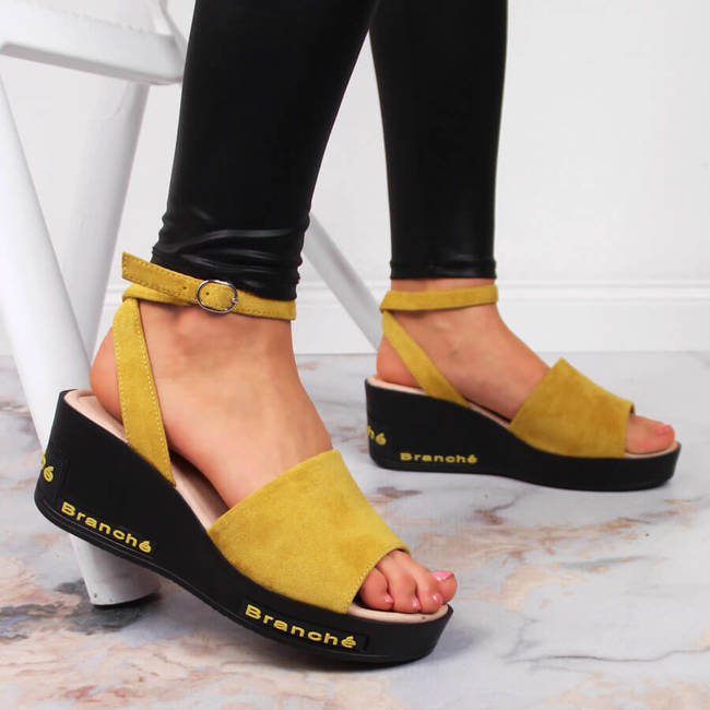 Sandały damskie na koturnie żółte Vinceza